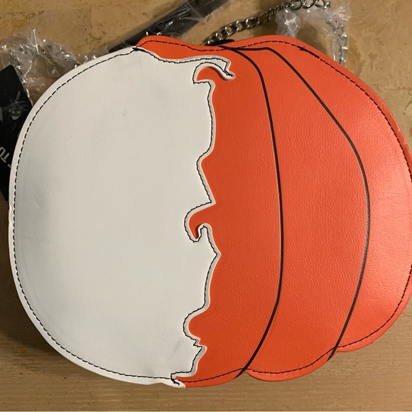 The Nightmare Before Christmas Jack Pumpkin Split Glow-In-The-Dark Crossbody NWT - Picture 3 of 5
